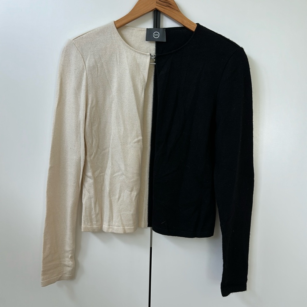 Karl Lagerfeld Two Tone knit Sweater no tags I believe it’s cashmere Small or XS